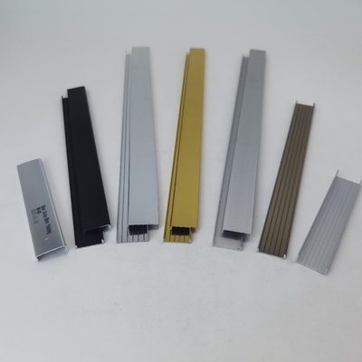 Profil Aluminium Memoles Ubin Tepi Dekoratif Trim Populer Warna Perak Dan Emas